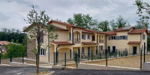 Architettura contemporanea: integrazione paesaggistica e soluzioni costruttive 07.10.2025